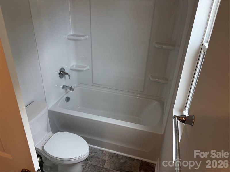 hallbath hallbath