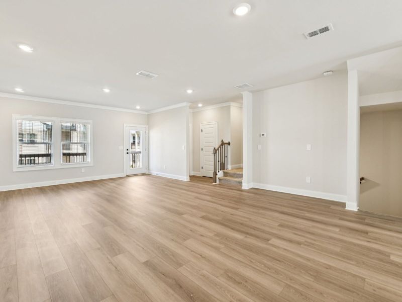 The Leighton floorplan with the Upscale Rustic Linen interior package.