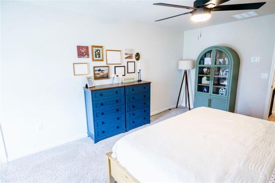 Furnished interior view inside a new home in Rolling Meadows, Jasper (Image 31).