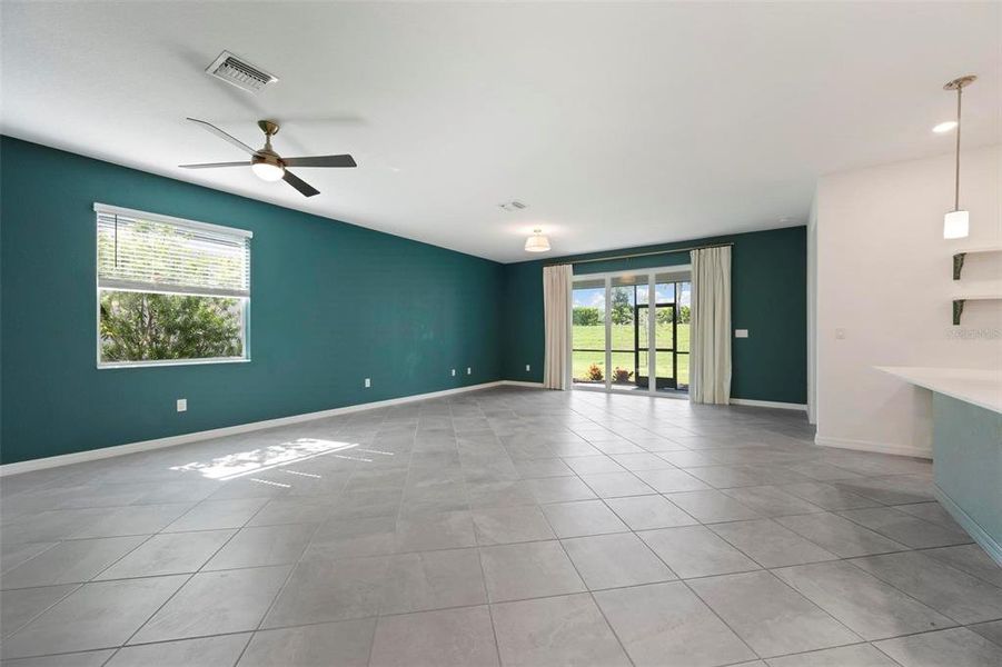 Spacious, unfurnished interior of a new home in , Venice (Image 33).