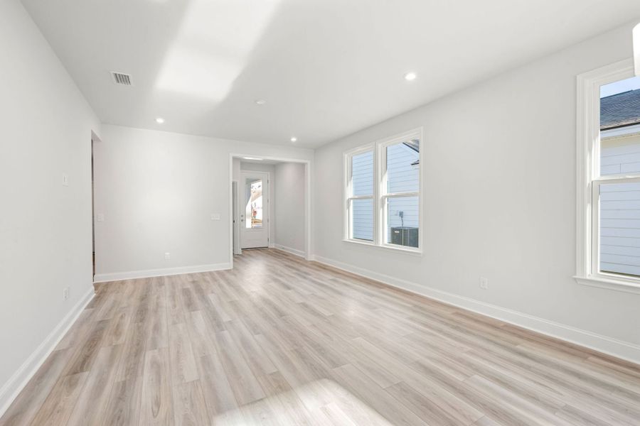 Spacious, unfurnished interior of a new home in Sun City Hilton Head, Bluffton (Image 25). Spacious, unfurnished interior of a new home in Sun City Hilton Head, Bluffton (Image 25).