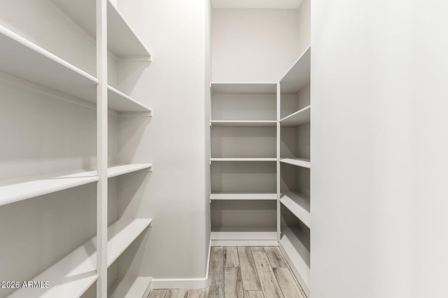 19 - 173rd 8819 19 - 173rd 8819