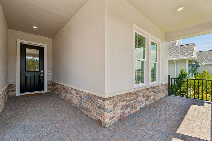Exterior details and patio area of a home in , Brooksville (Image 4).
