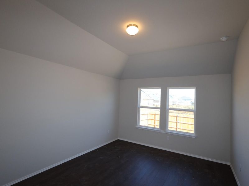 Spacious, unfurnished interior of a new home in Cascades at Onion Creek, Austin (Image 9).