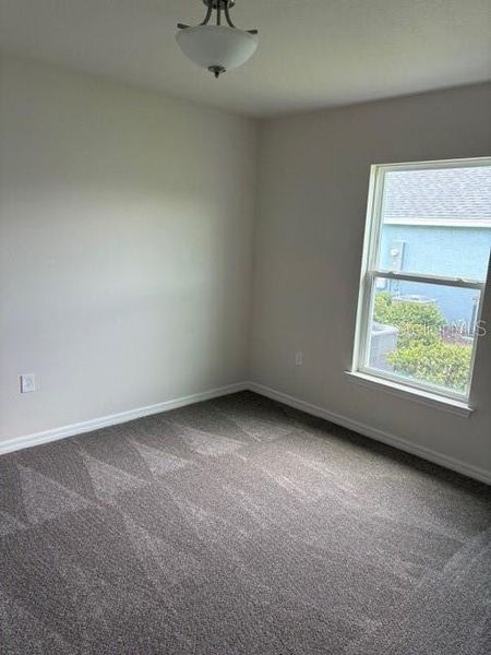 Spacious, unfurnished interior of a new home in , Ocala (Image 10).