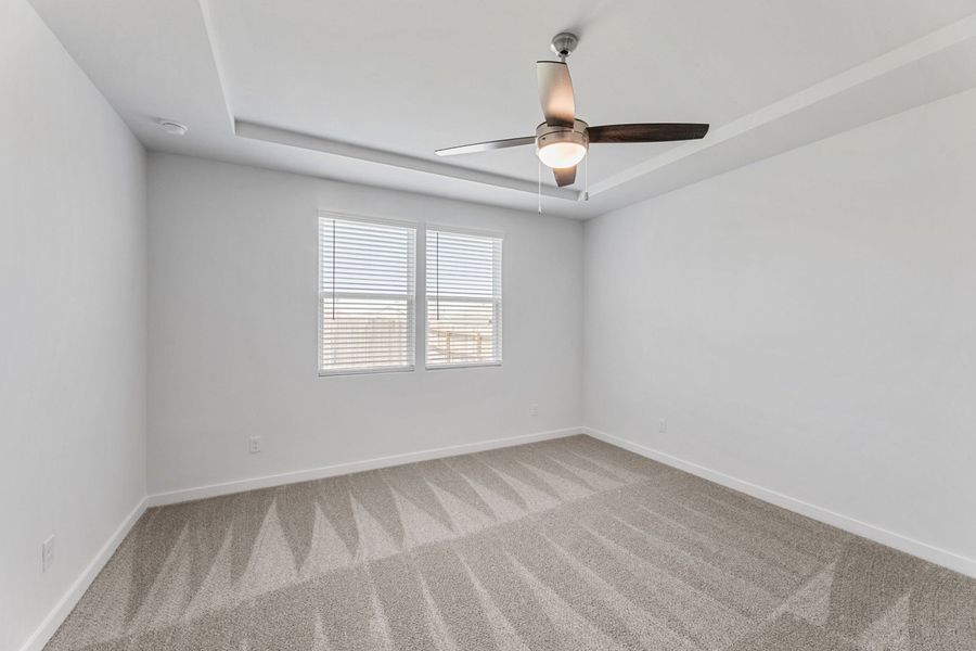 Spacious, unfurnished interior of a new home in Highland Ridge, New Braunfels (Image 31).