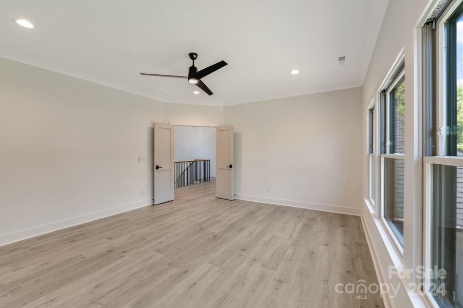 Spacious, unfurnished interior of a new home in , Charlotte (Image 20).