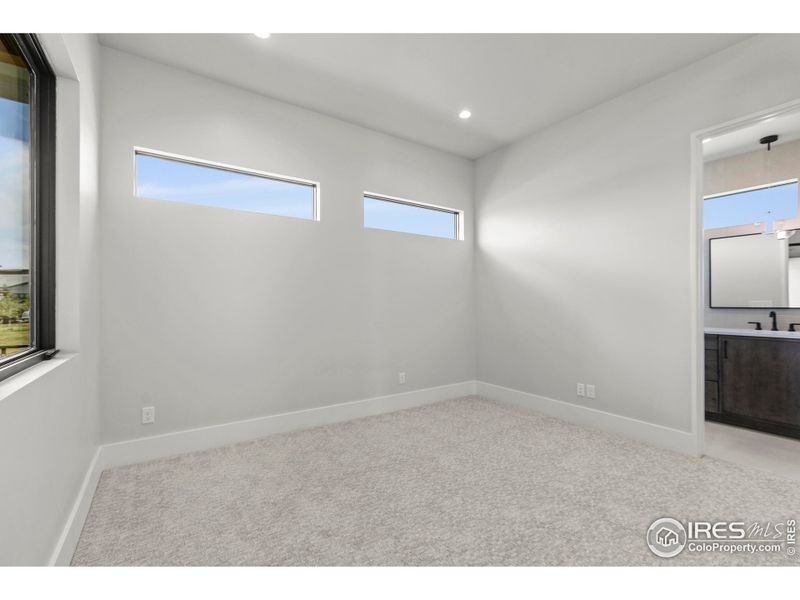 Spacious, unfurnished interior of a new home in , Berthoud (Image 18).