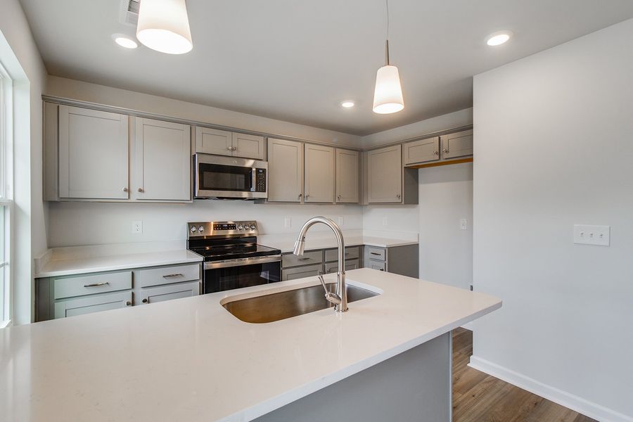 Furnished interior view inside a new home in Haynes Park, Columbia (Image 6).