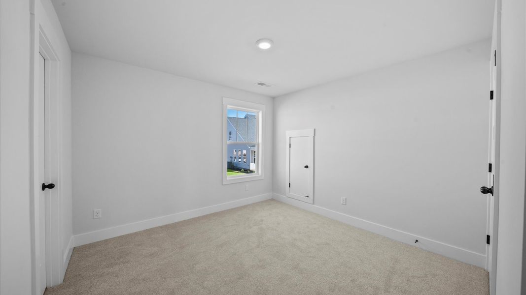 Furnished interior view inside a new home in Woodglen, Piedmont (Image 29).