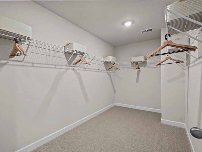 Spacious, unfurnished interior of a new home in River Glen, Angier (Image 20).