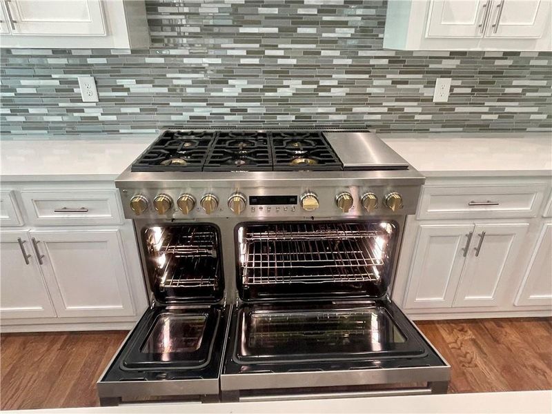 Image 32 of a home in .