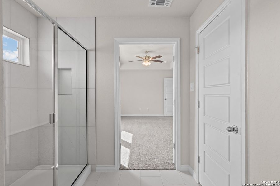 Furnished interior view inside a new home in , Poteet (Image 11).