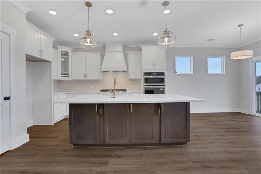 Furnished interior view inside a new home in Twin Lakes, Hoschton (Image 5).