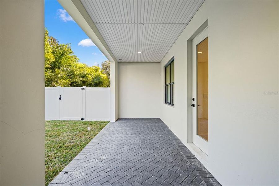 Exterior details and patio area of a home in , Tampa (Image 29).