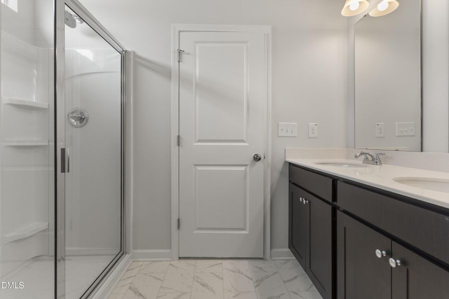 Ensuite