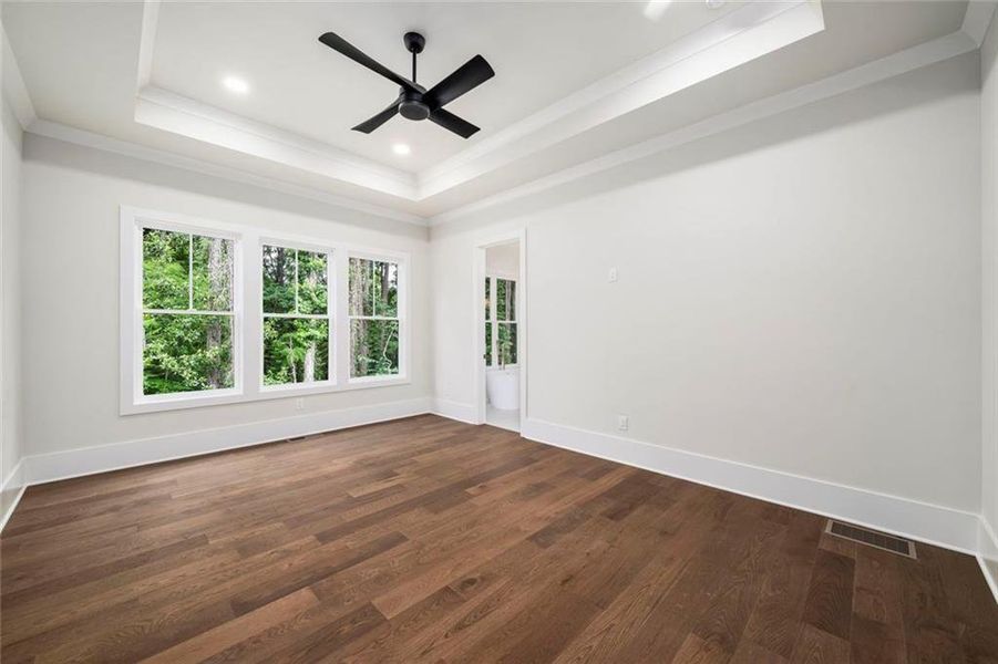Spacious, unfurnished interior of a new home in , Atlanta (Image 43).