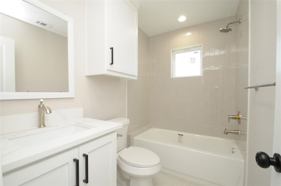 Furnished interior view inside a new home in , Houston (Image 5).