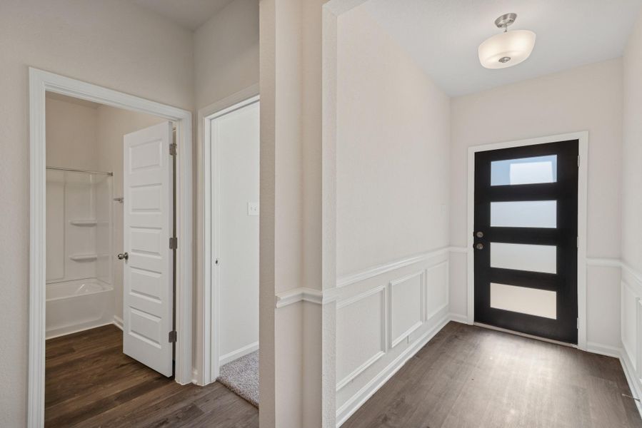 The Crawford- Foyer. Sample image for illustration; upgrades, options, and colors may vary. The Crawford- Foyer. Sample image for illustration; upgrades, options, and colors may vary.