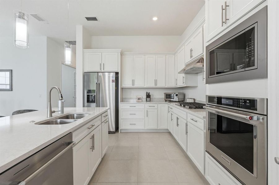 27-web-or-mls-10550_Northbrook_Cir_036 27-web-or-mls-10550_Northbrook_Cir_036