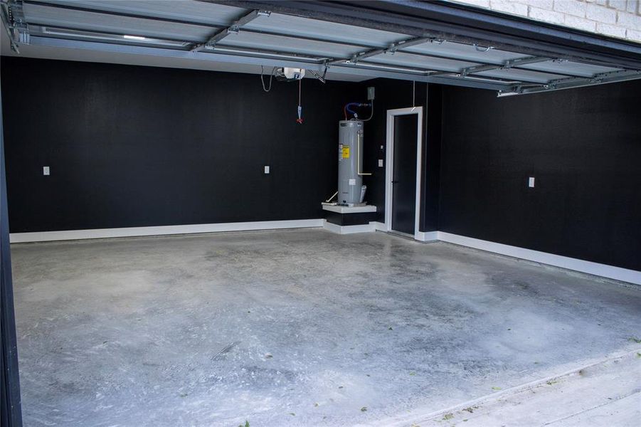 Image 35 of a home in .