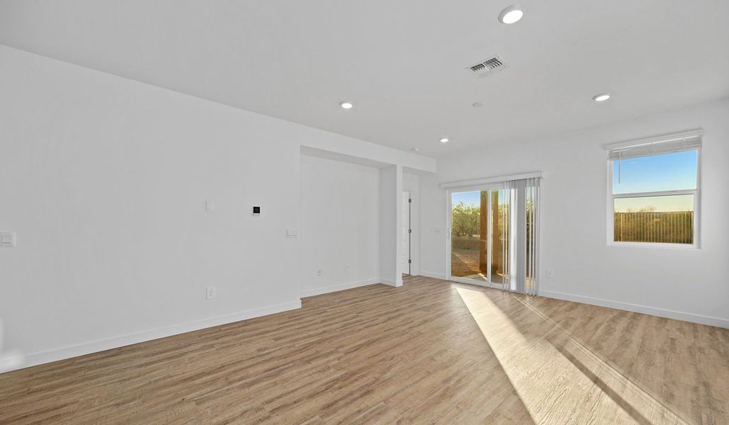 Spacious, unfurnished interior of a new home in Hanson Ridge, Vail (Image 11). Spacious, unfurnished interior of a new home in Hanson Ridge, Vail (Image 11).