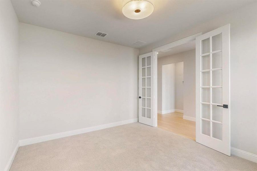 Spacious, unfurnished interior of a new home in , Rowlett (Image 22).
