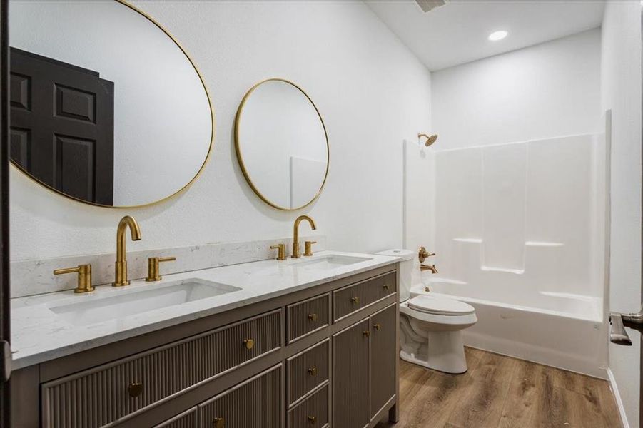 Furnished interior view inside a new home in , Whitesboro (Image 3).
