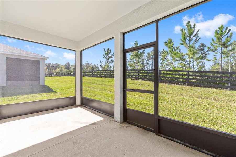 Exterior details and patio area of a home in JB Ranch, Ocala (Image 26). Exterior details and patio area of a home in JB Ranch, Ocala (Image 26).