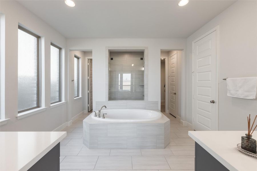 Furnished interior view inside a new home in Elyson 65', Katy (Image 42). Furnished interior view inside a new home in Elyson 65', Katy (Image 42).