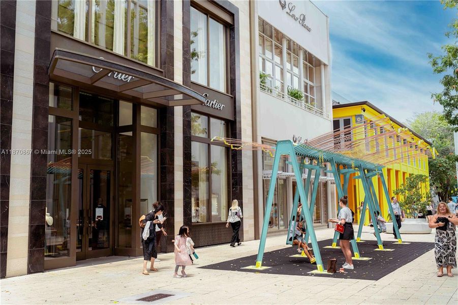 Image 10 of a home in .