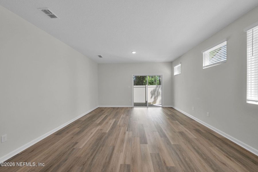 Spacious, unfurnished interior of a new home in Baxley Villas, Middleburg (Image 17). Spacious, unfurnished interior of a new home in Baxley Villas, Middleburg (Image 17).