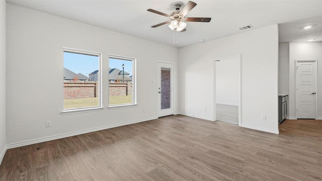 Spacious, unfurnished interior of a new home in Bel Air Village, Sherman (Image 34). Spacious, unfurnished interior of a new home in Bel Air Village, Sherman (Image 34).
