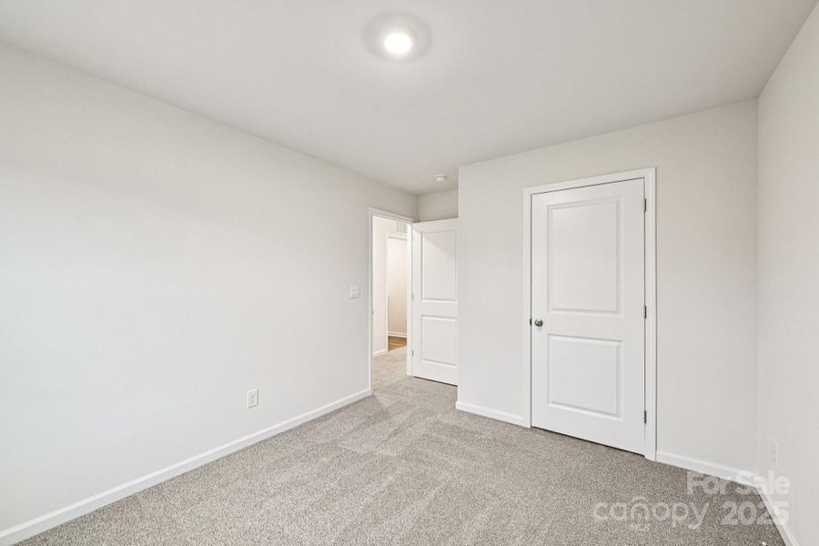 Spacious, unfurnished interior of a new home in Laurelbrook, Sherrills Ford (Image 18).