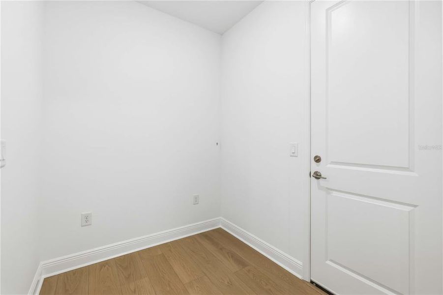 Spacious, unfurnished interior of a new home in Creeks Edge at Twin Rivers, Parrish (Image 57).