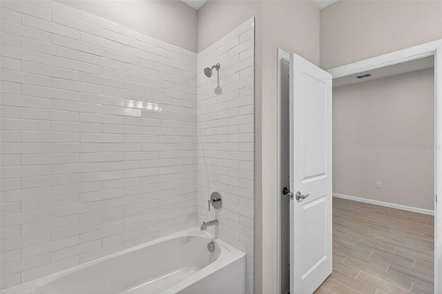 Furnished interior view inside a new home in , Lady Lake (Image 17).