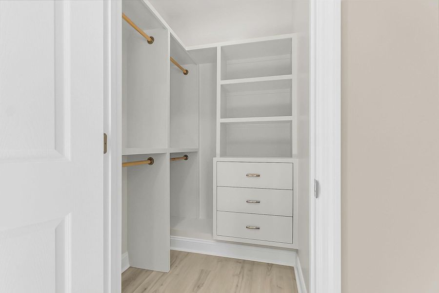 Image 44 of a home in .