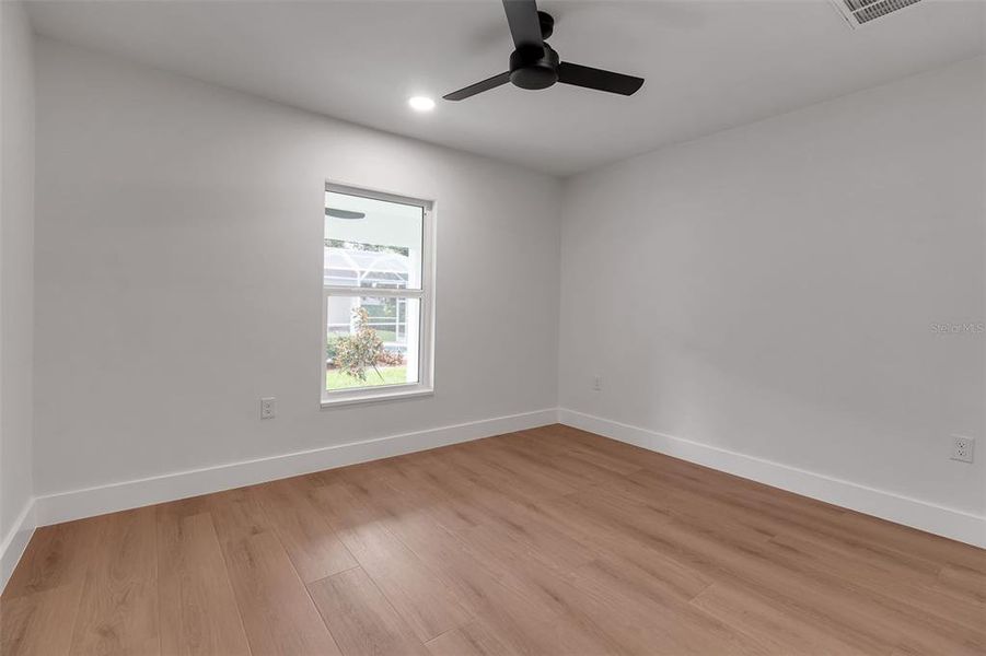 Spacious, unfurnished interior of a new home in , Venice (Image 82).