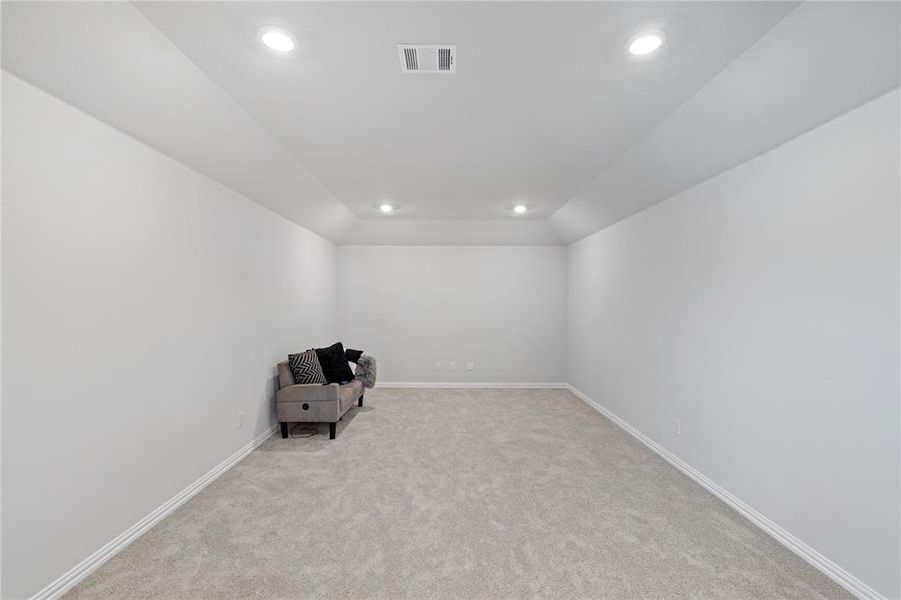Spacious, unfurnished interior of a new home in , Venus (Image 20).