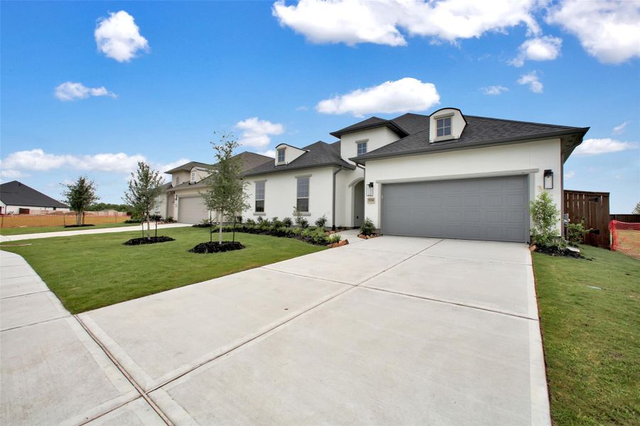 Image 40 of a home in Del Bello Lakes 60'. Image 40 of a home in Del Bello Lakes 60'.