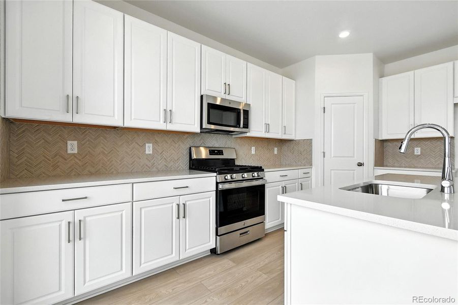 13350 Blue Amber Court