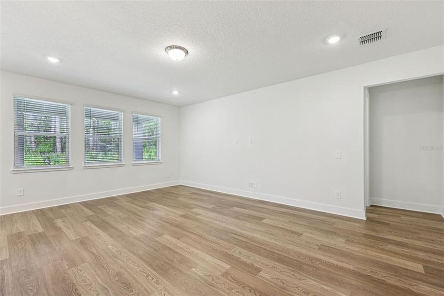 Spacious, unfurnished interior of a new home in , Ormond Beach (Image 28).