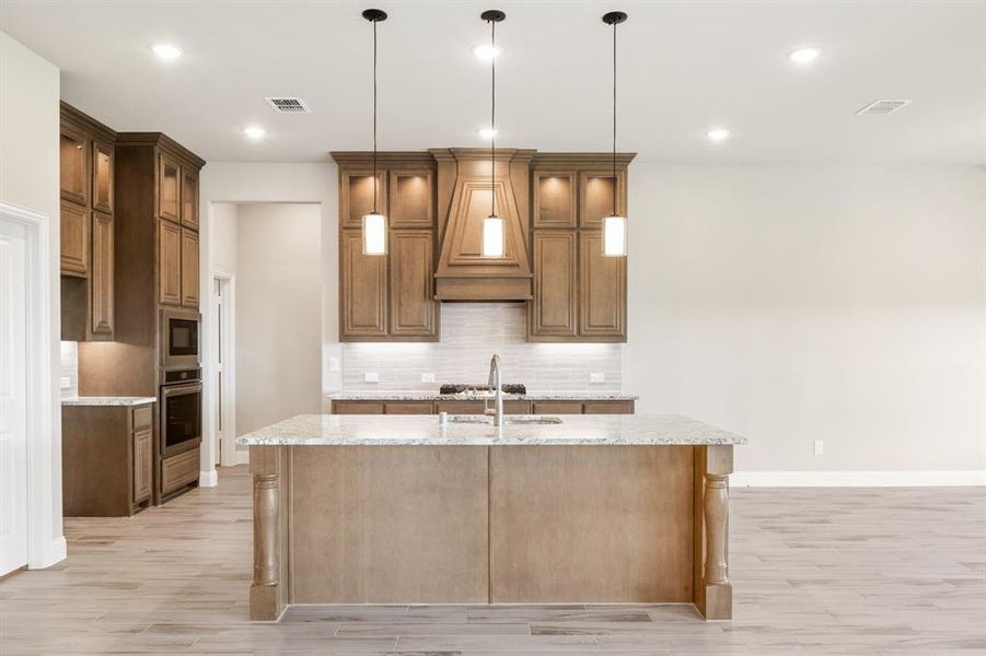 Furnished interior view inside a new home in Sonoma Verde, McLendon-Chisholm (Image 10).