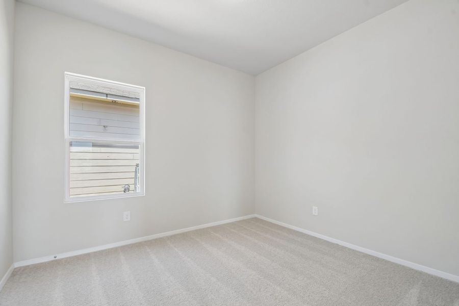 Spacious, unfurnished interior of a new home in Edgebrooke, Pflugerville (Image 22).