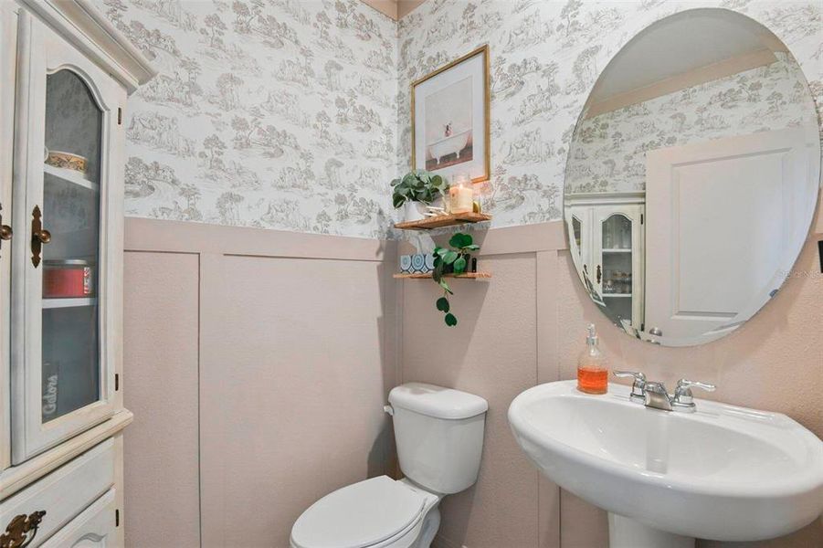 Furnished interior view inside a new home in , Plant City (Image 12).