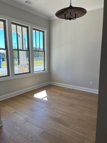 Image 10 of a home in Lakeside at River Green. Image 10 of a home in Lakeside at River Green.