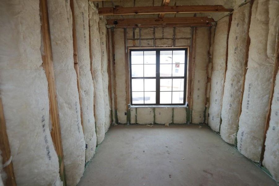 Spacious, unfurnished interior of a new home in Austin Point, Richmond (Image 4). Spacious, unfurnished interior of a new home in Austin Point, Richmond (Image 4).