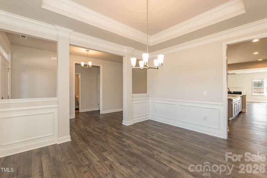 Spacious, unfurnished interior of a new home in Cardiff Glyn, Catawba (Image 17).