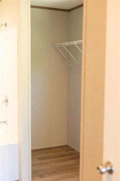 Spacious, unfurnished interior of a new home in , Hawley (Image 13).