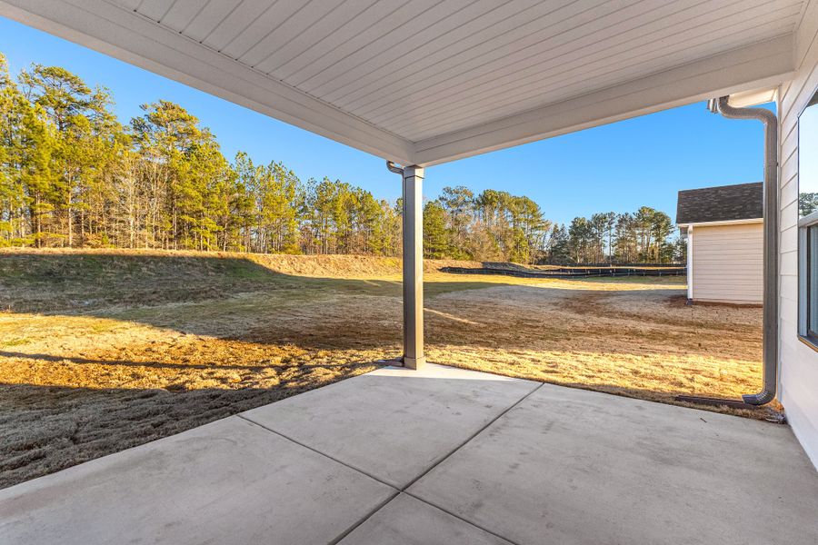 Image 60 of a home in Standing Oaks.